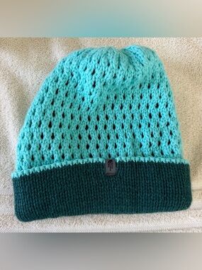 The North Face Teal & Aqua Ribbed Knit Beanie Reversible